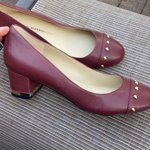 Karam pump shoes with gold studs